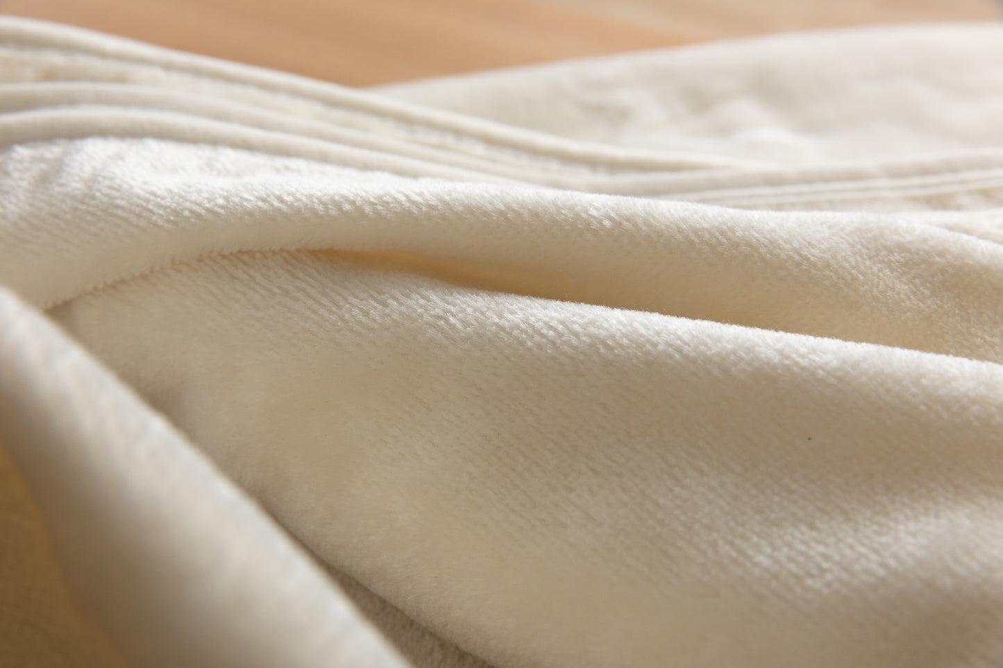 洗えるシルク毛布 シングルサイズ(140*200)